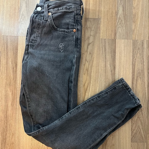 Levi’s 501 - Picture 2 of 4